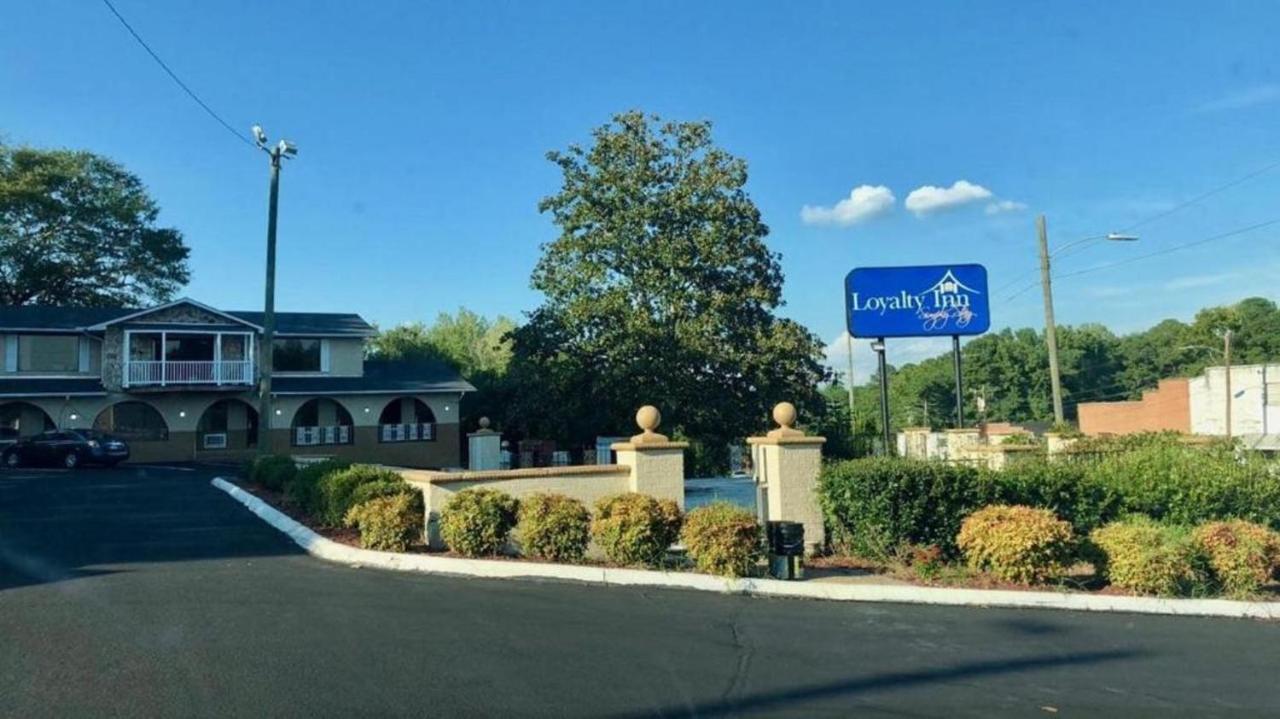 Loyalty Inn Rockingham Exterior photo